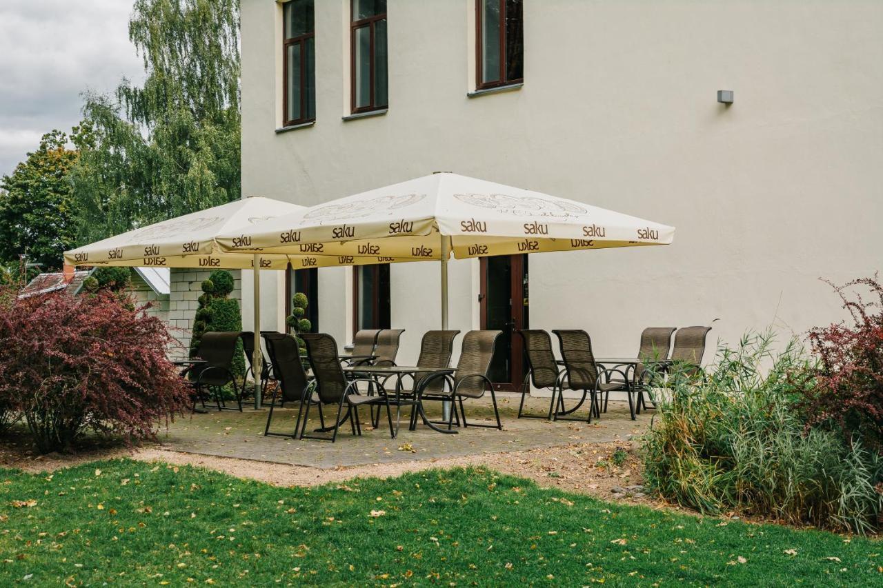 Hotel Metsis Valga Exterior foto